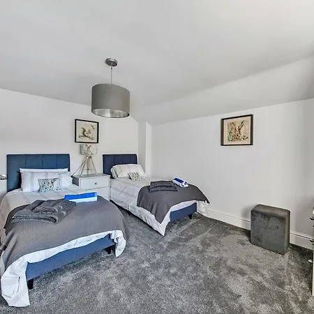 Finest Retreats - Moorfield House Bishop Thornton