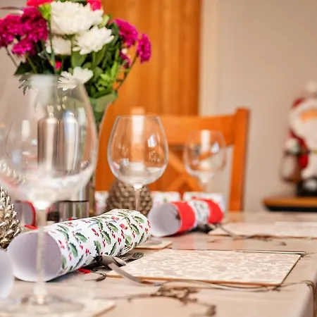 Feriehus Finest Retreats - Moorfield House *